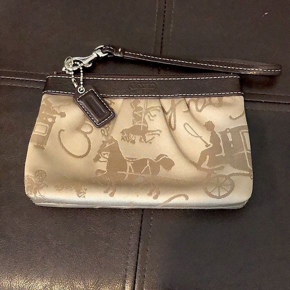COACH Vintage Horse & Carriage Brown Wristlet w Leather Strap Authentic - Picture 1 of 8